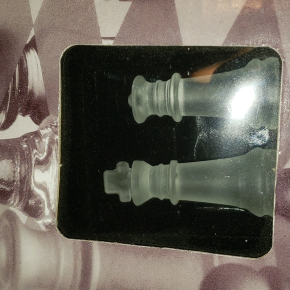 Cardinal Glass Chess and Checkers Board Game 2.25" King New Open Box - Picture 2 of 3